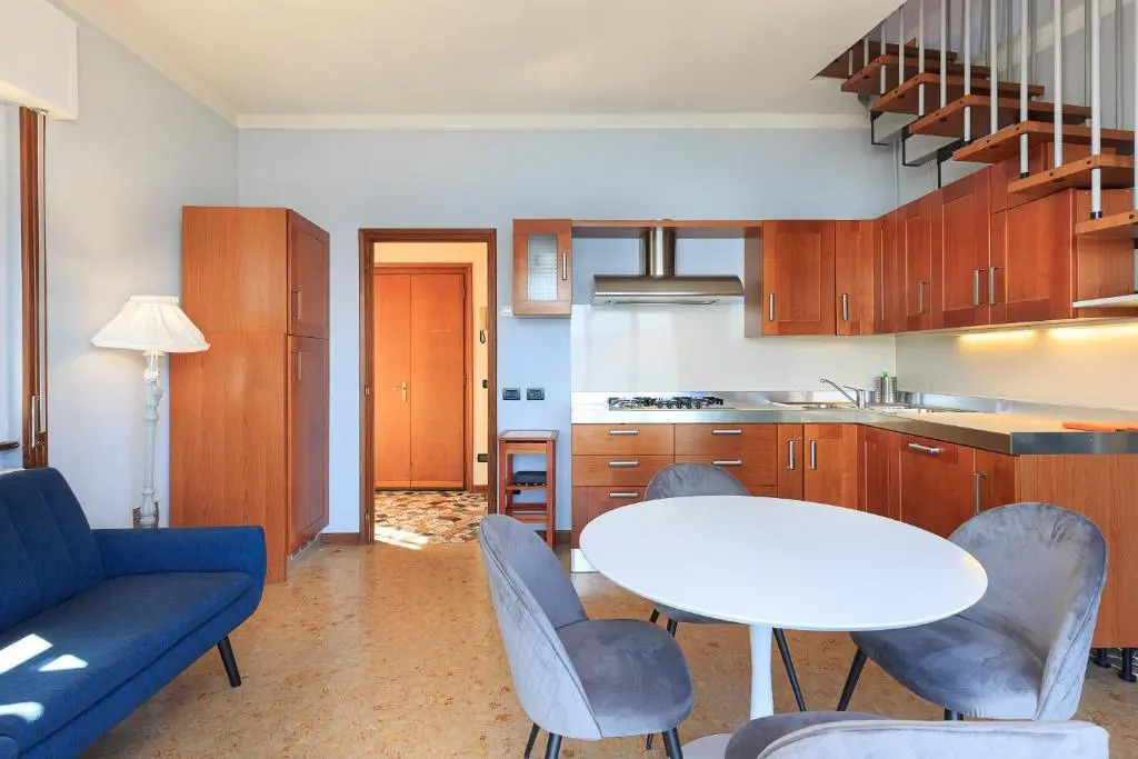Appartamento Italia 3 - By Impero House Rent