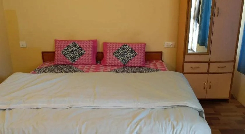 Red House Cafe Manali