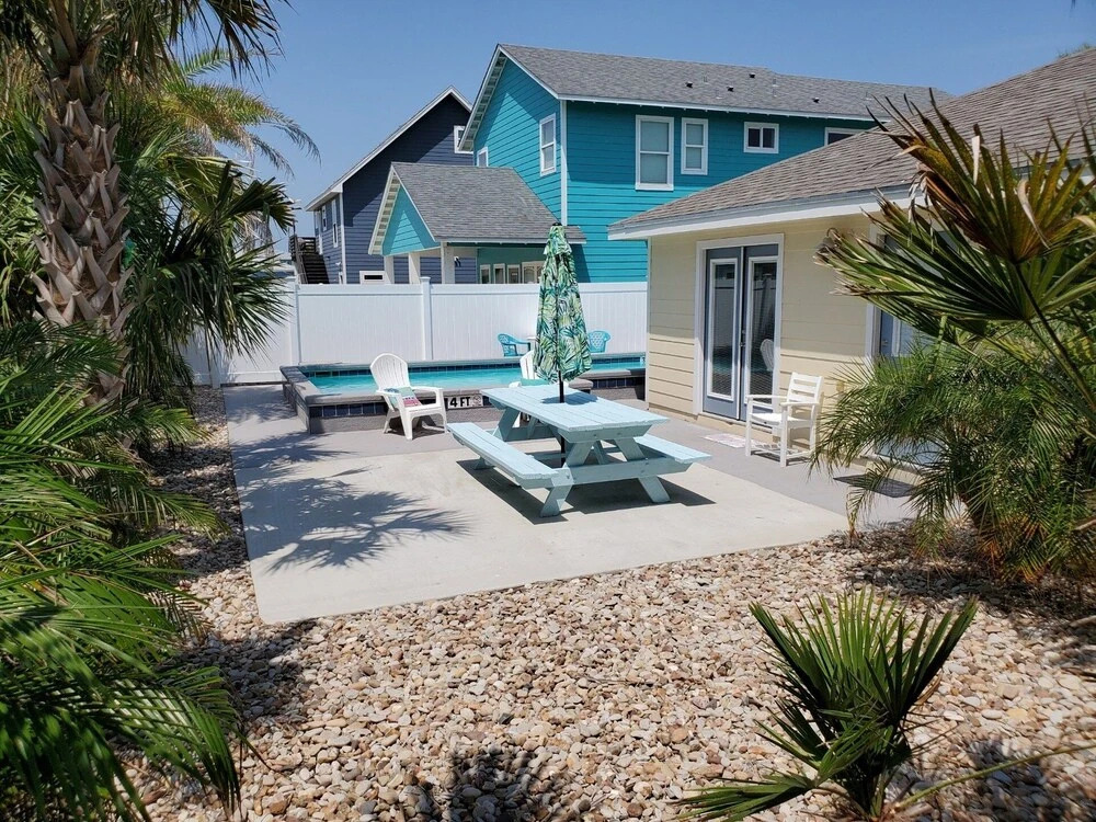 Good Vibrations 3 Bedroom Home