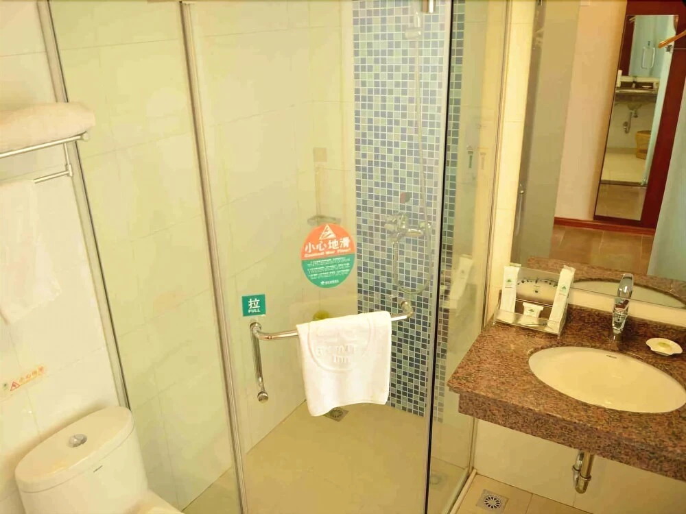 GreenTree Inn Jiangsu Suzhou Wujiang Yunliqiao Business Hotel