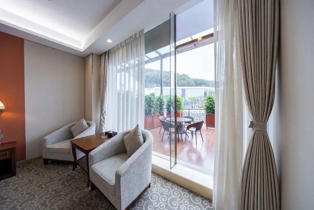Xinrun Hua Hotel Hongqiao Park Branch