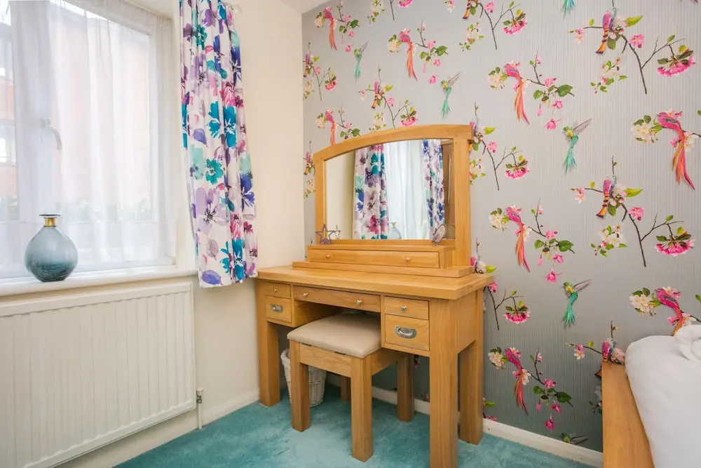 2 Bedroom Apartment Near Wimbledon Tennis Club Sleeps 4