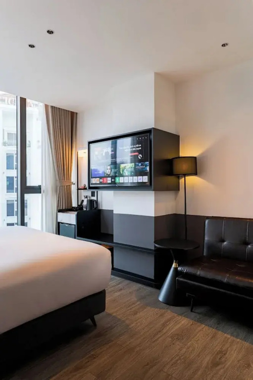 The Signature Hotel Saigon