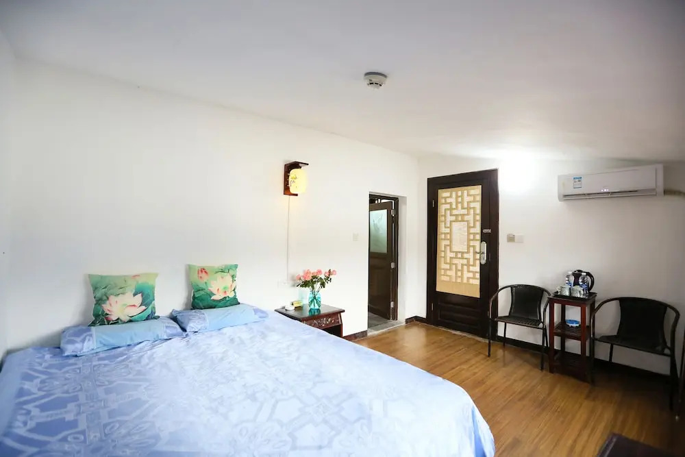 West street No 8 Inn