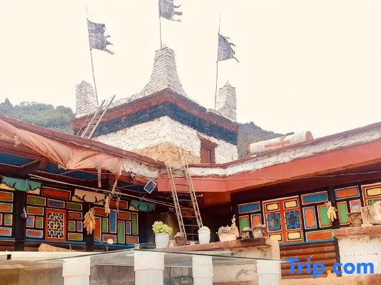 Danba township home stay small