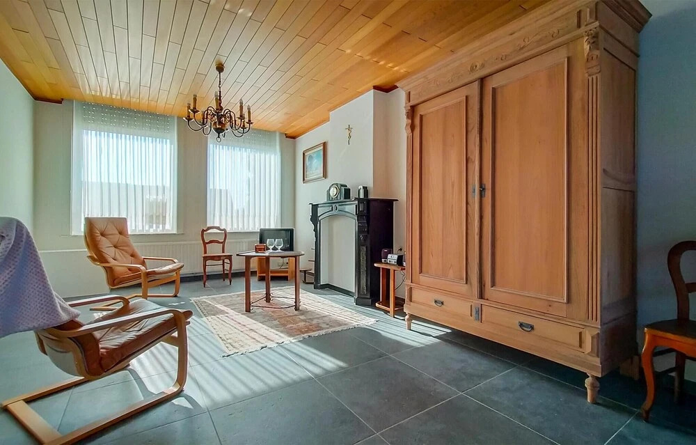 Cozy Home In Oostvleteren With Wifi
