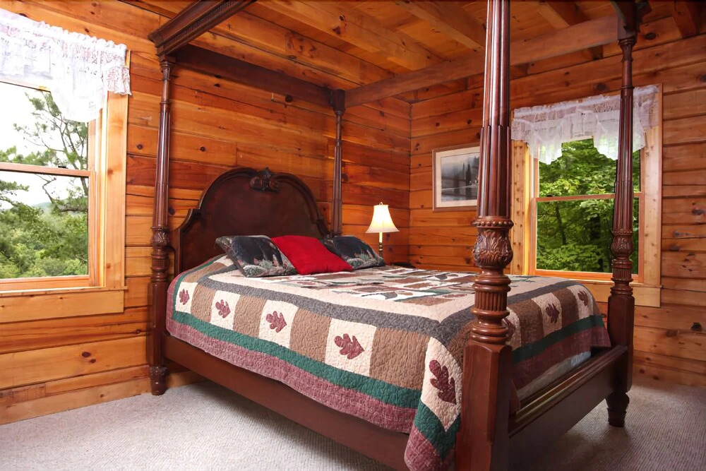 Dream Catcher, 2 Bedrooms, Hot Tub, Near Golf Course, Views, Sleeps 6