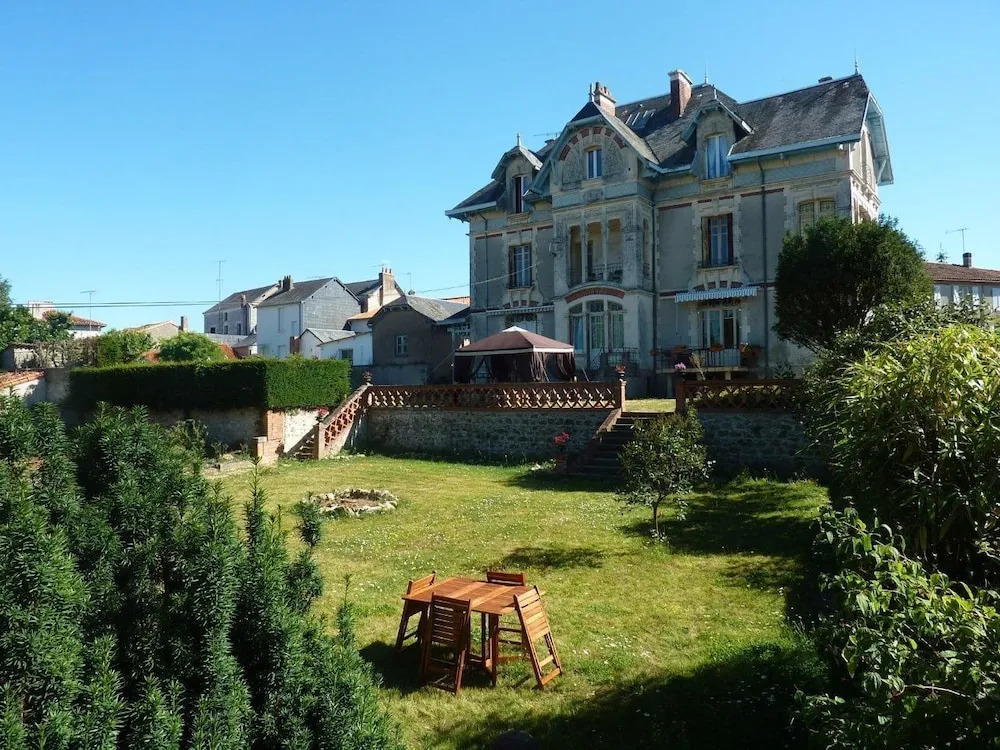 La Villa Bleue de Mauleon