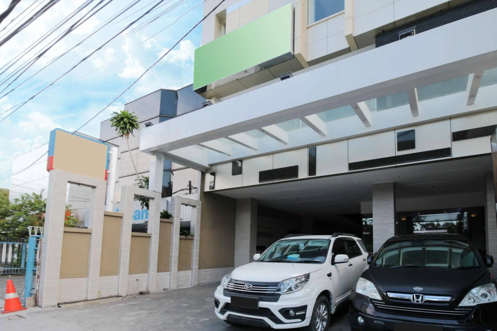 Airy Taman Remaja Kusuma Bangsa Surabaya