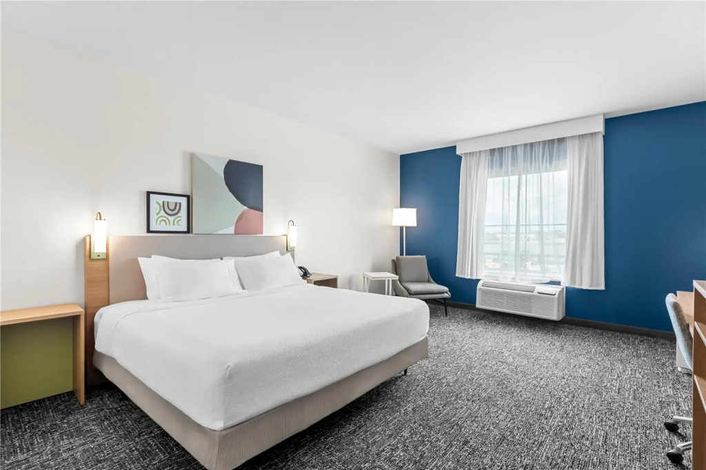 Spark by Hilton Victoria