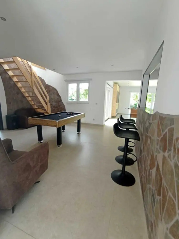 La Villa les pieds dans leau