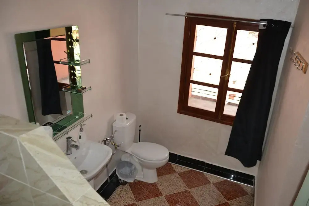 La Belle Vue Guest House