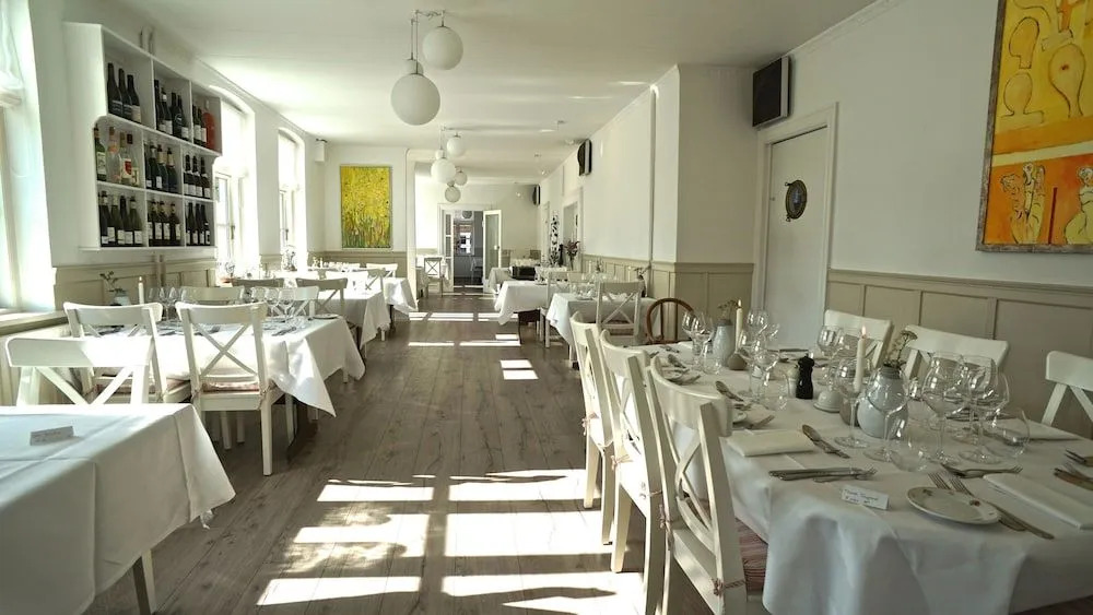 Ballen Badehotel