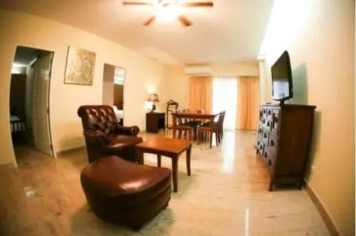 Silverwoods Hotel (SHA Extra plus)