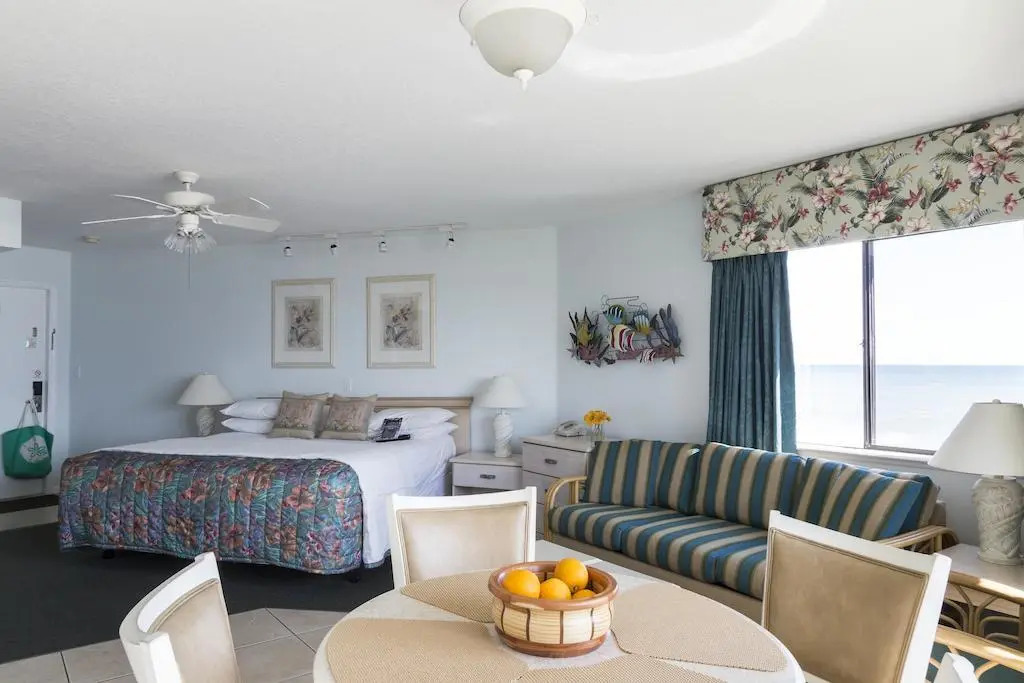 Reef Ocean Resort