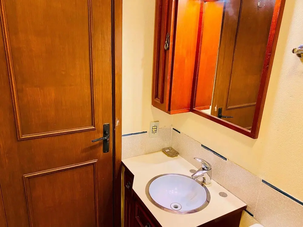 Apartamento a 3 quadras da Rua Coberta