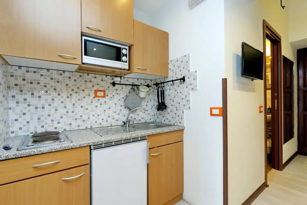4bnb - Cavour Square Apartment