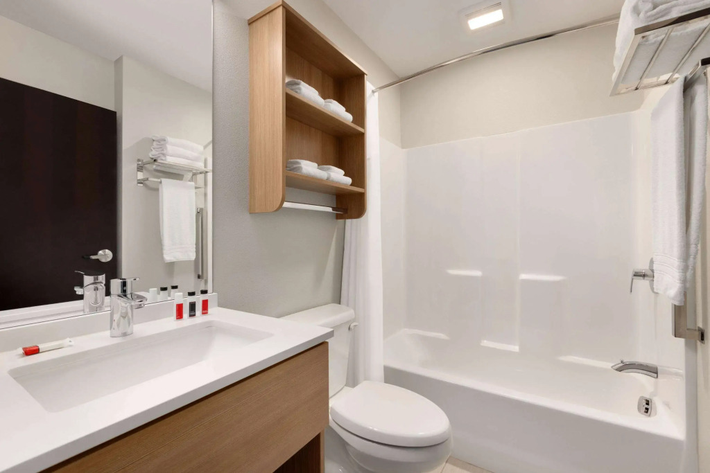 Microtel Inn & Suites by Wyndham Gambrills