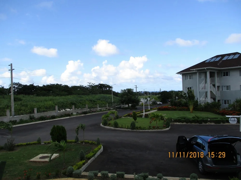 Serenity At Richmond Jamaica