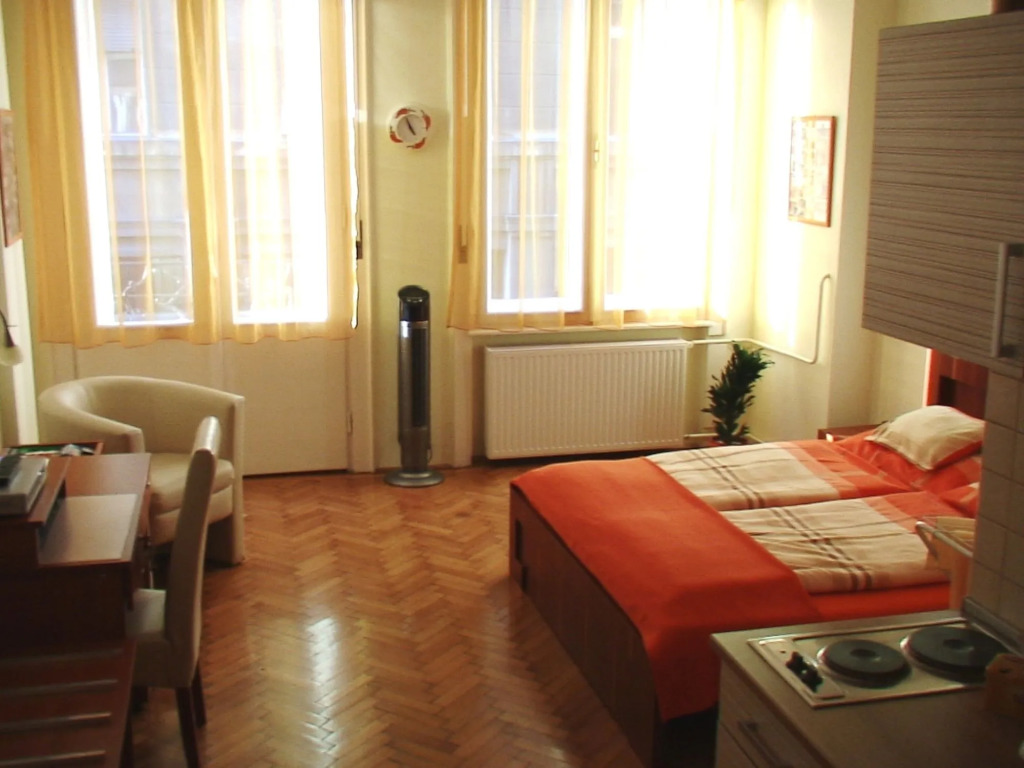 Paprika Apartment Studio