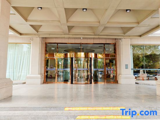 Tianjin Kingweston Hotel