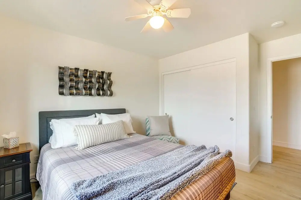 Spacious Phoenix-area Escape w/ Pool & Hot Tub