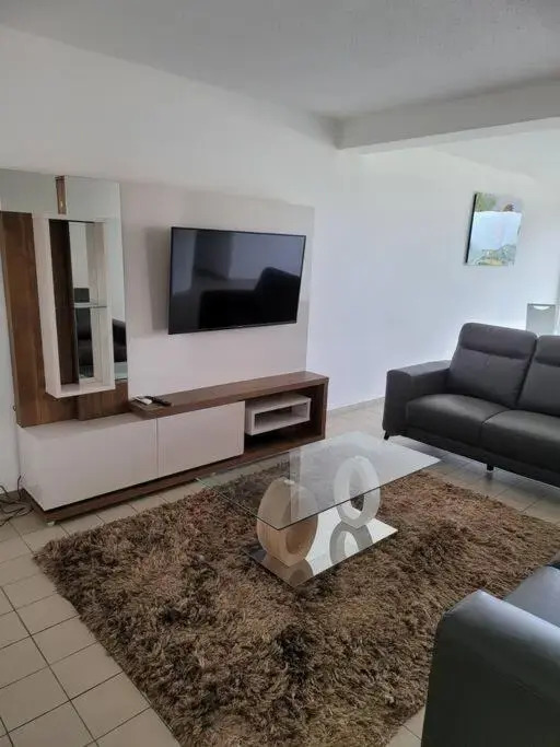 Hello Guyane (7), Grand Appartement Prestigieux F3