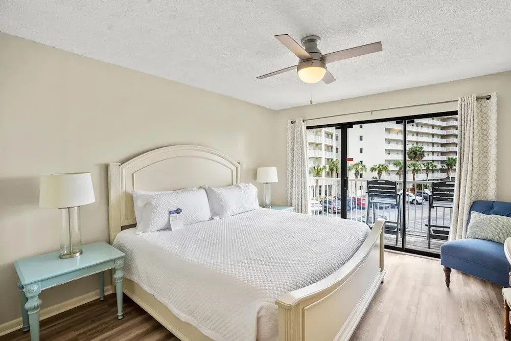 Seaside Beach & Racquet 2303