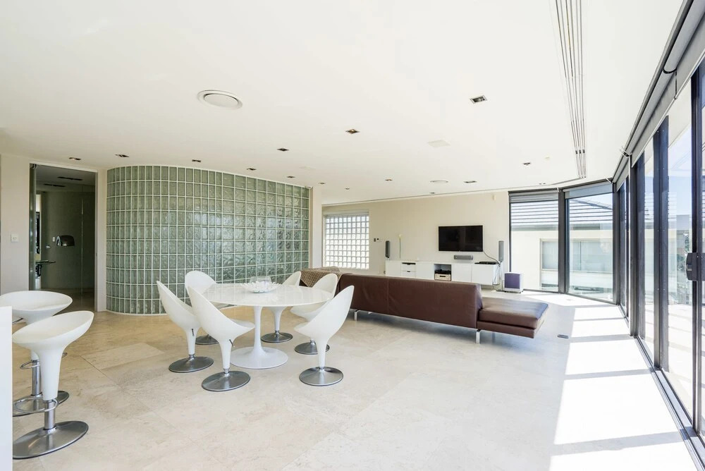 Luxurious Resort Living House