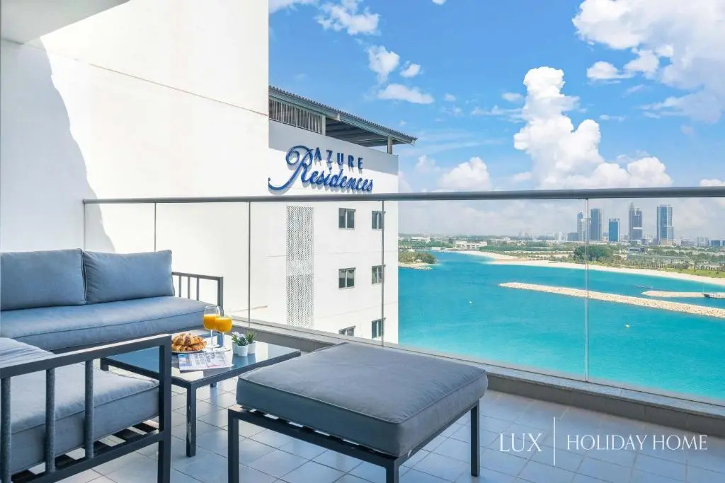 LUX - Opulent Island Suite 5