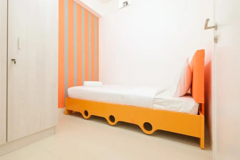 Brand New and Minimalist Bassura City Apartment near Bassura Mall