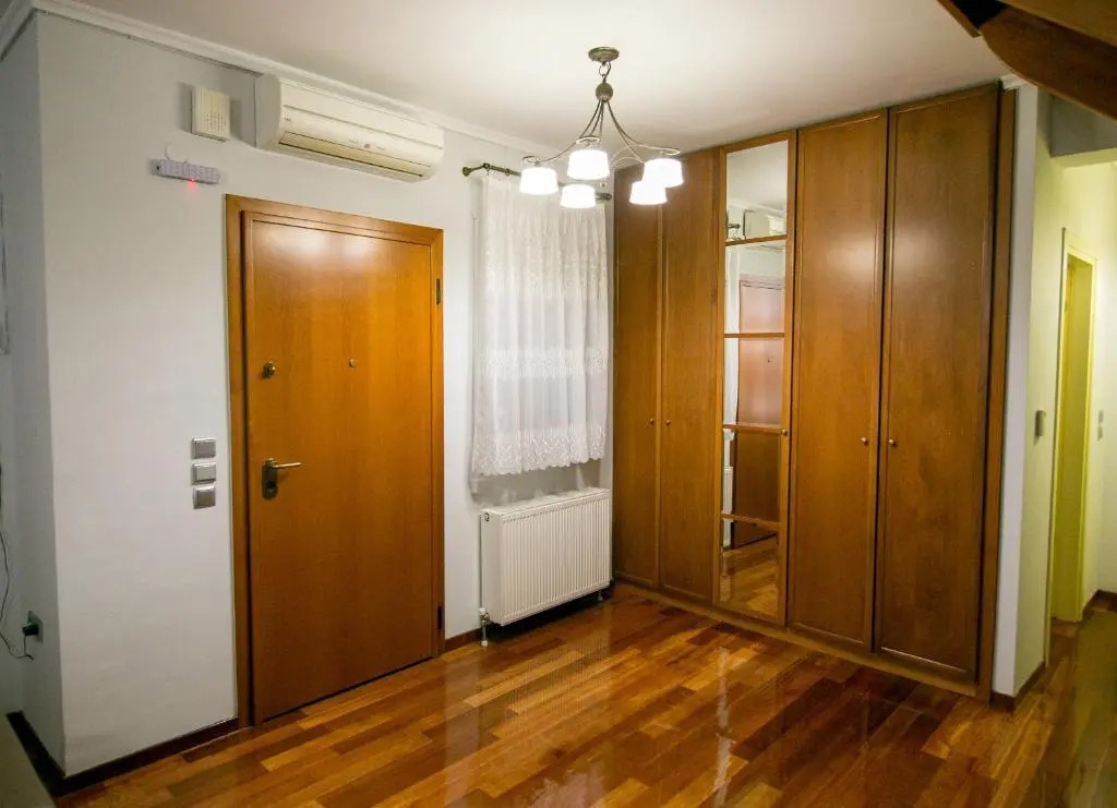 Vier Luxury House