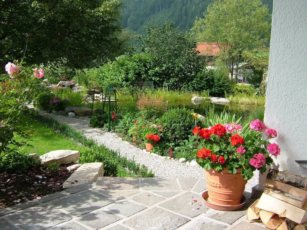 Gartenwohnung Mandl Garten Sauna Hot Pot Pool