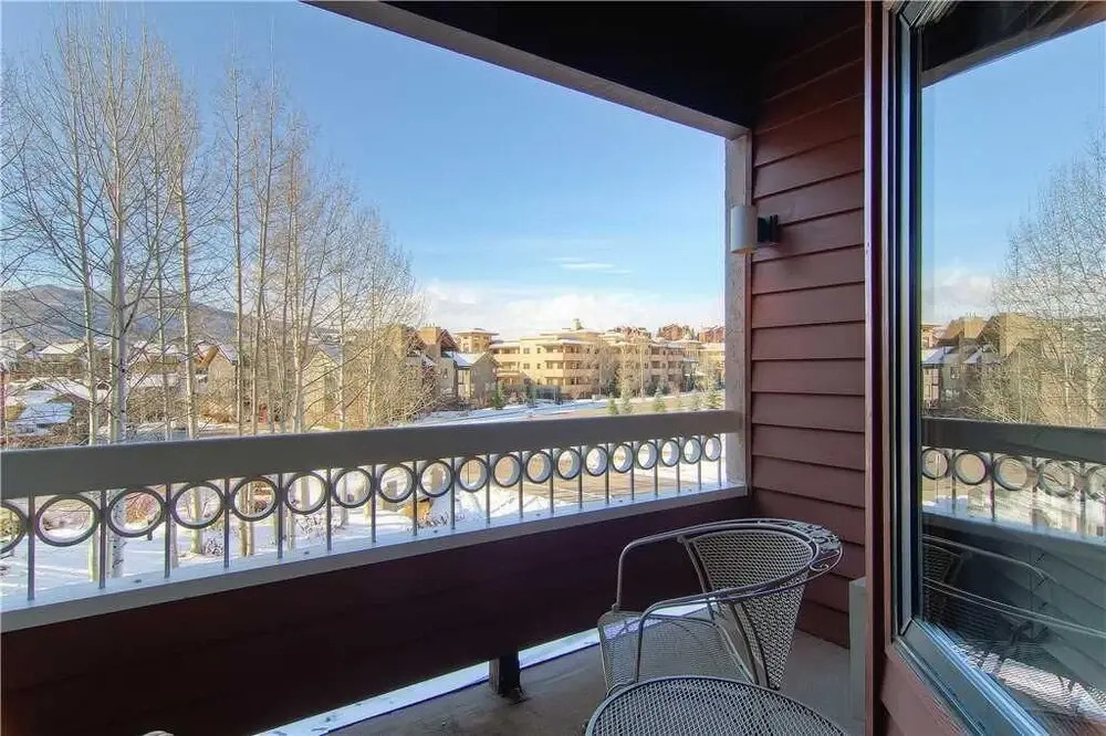 1202 Trappeurs Lodge, Trappeur's Crossing Apartment 2