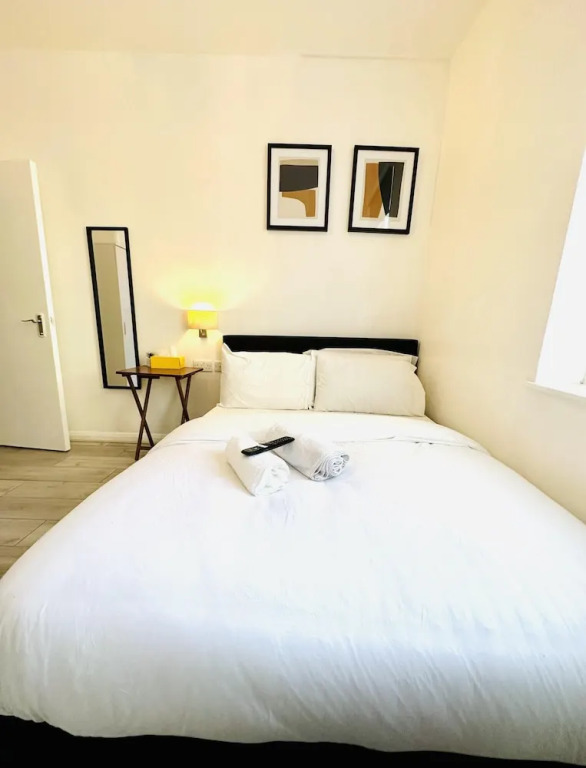 Immaculate 1-bed Studio in London