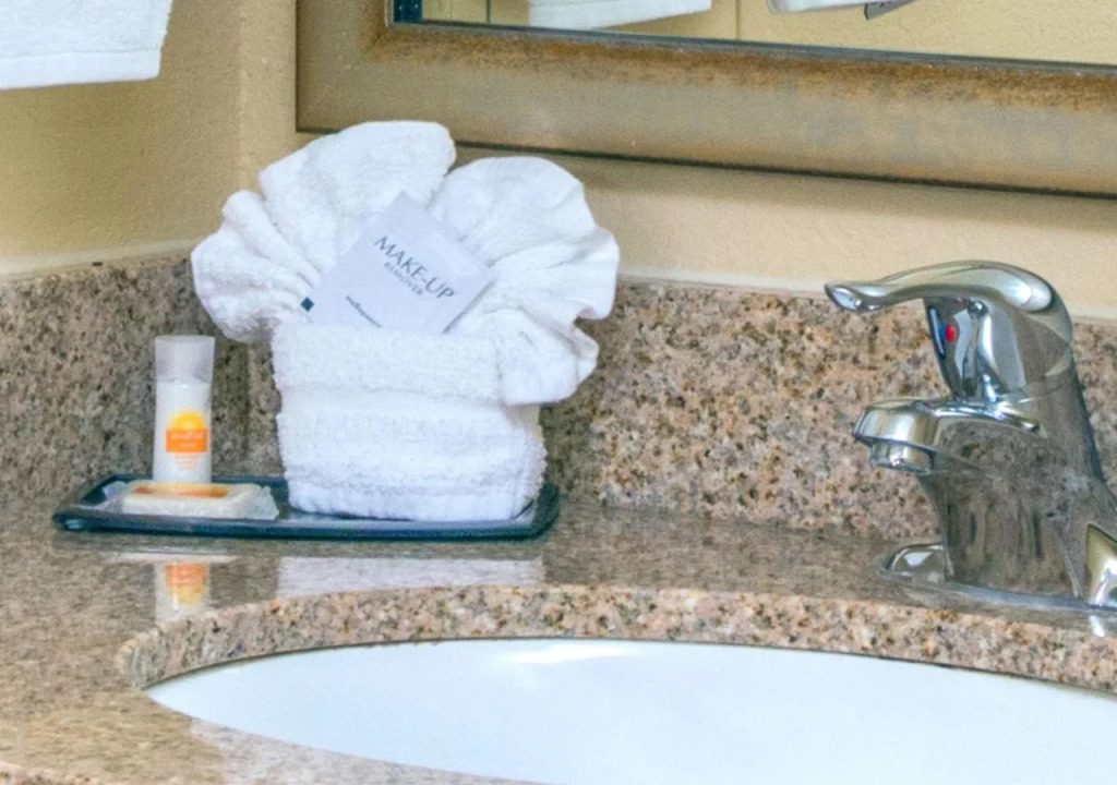 Days Inn and Suites Scottsdale