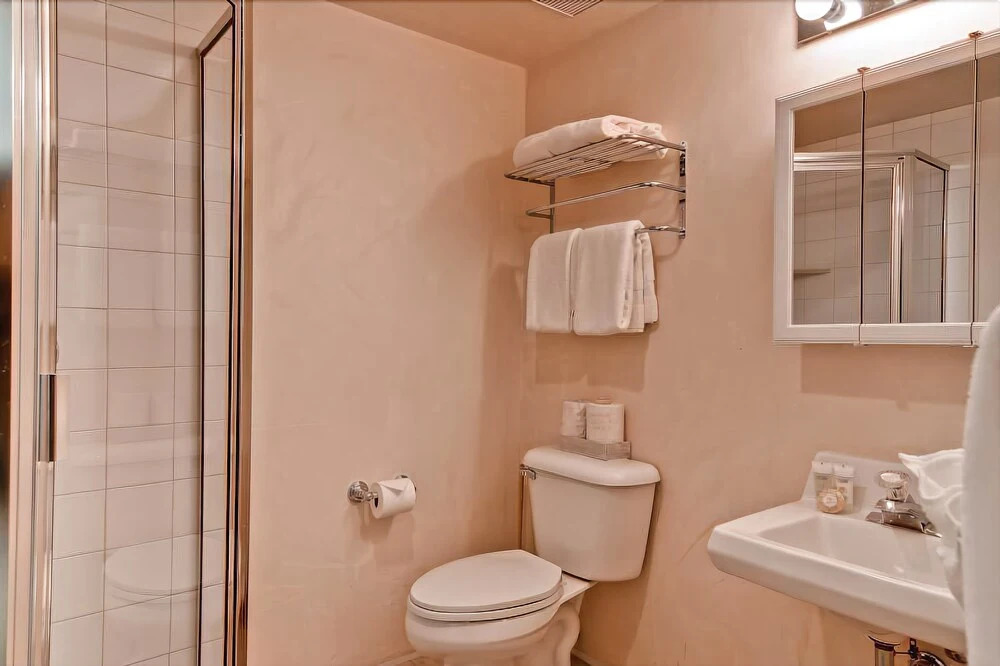 River Ridge 20 - 4 Br Condo