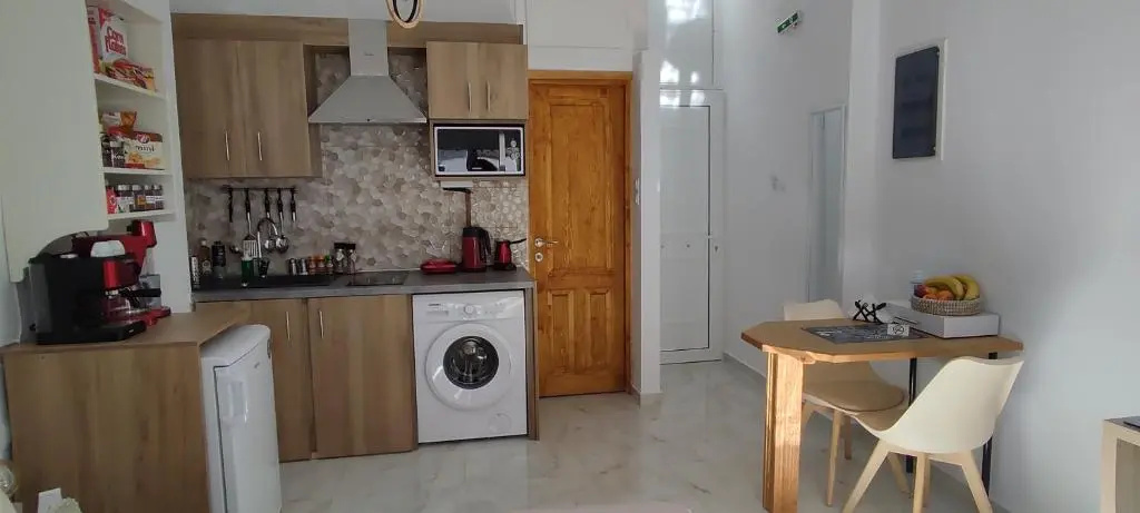 Beautiful Choice - near Athens airport - 50m from the sea - IQ+