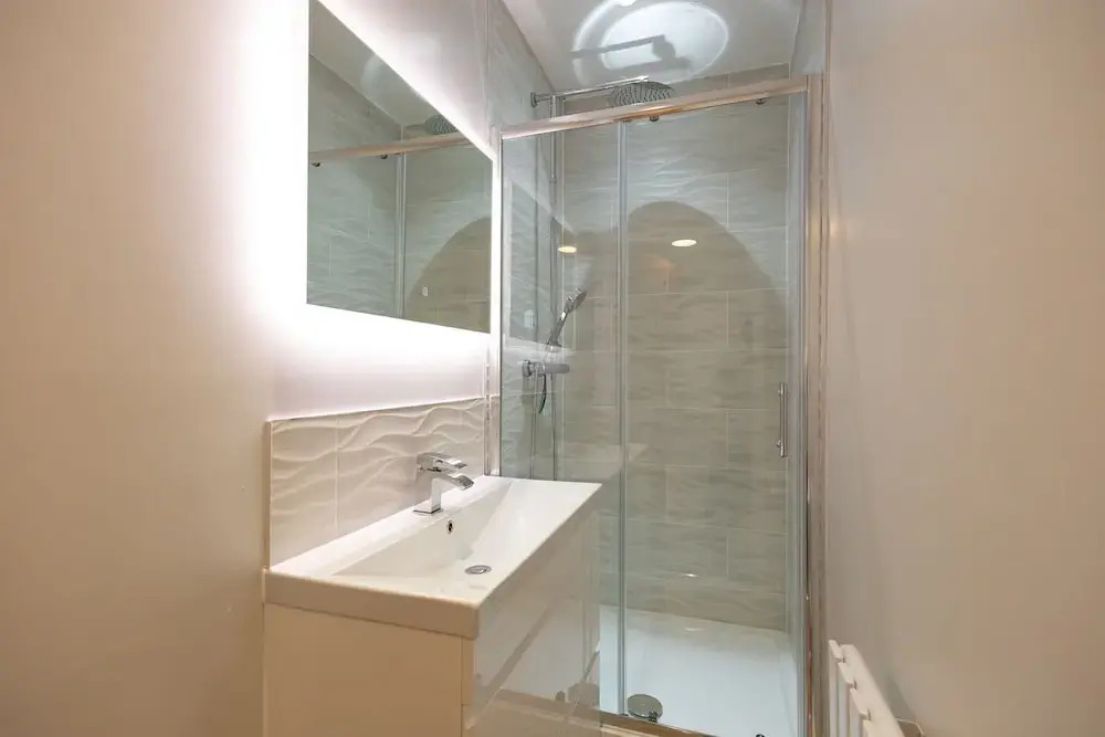 Bath Bliss Retreat - 7 Bedroom House