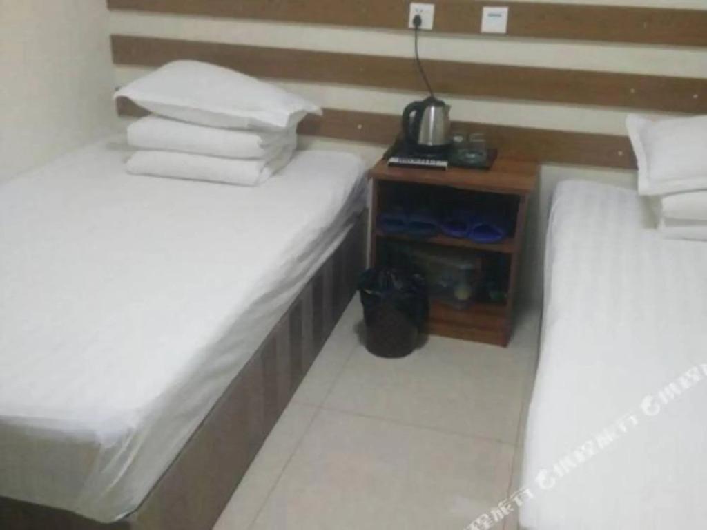 Tianchihu Fashion Hotel