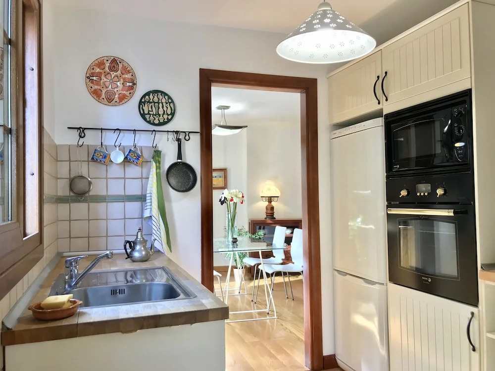 Agüimes Old Town Plaza Apartment