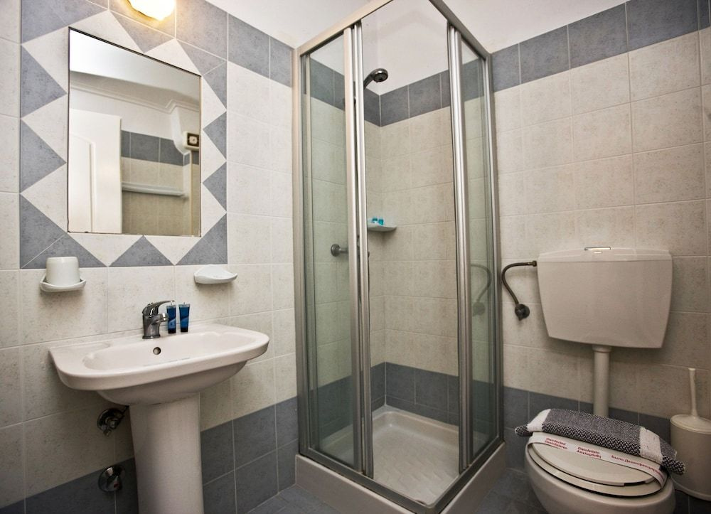 Apollon Hotel