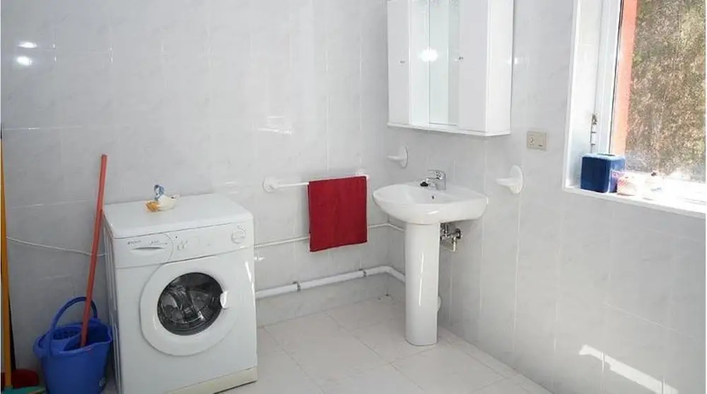 Apartment - 4 Bedrooms with Sea views - 107766