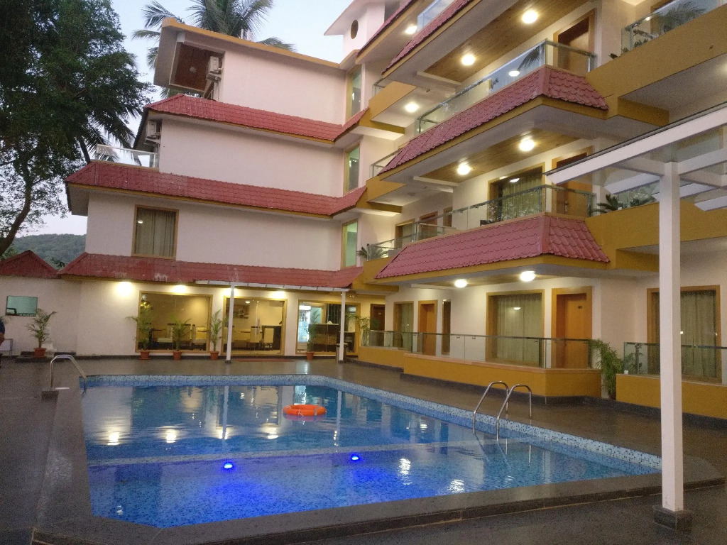 Perfectstayz Luxe Suites