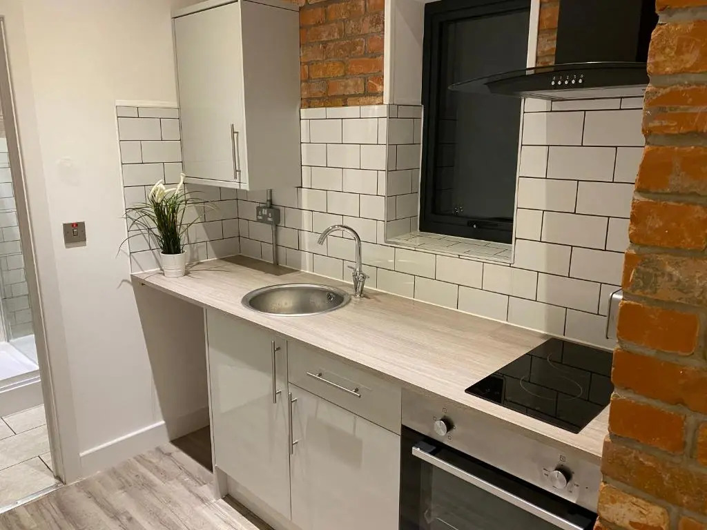 Lovely 1 bedroom serviced apartment in City Centre