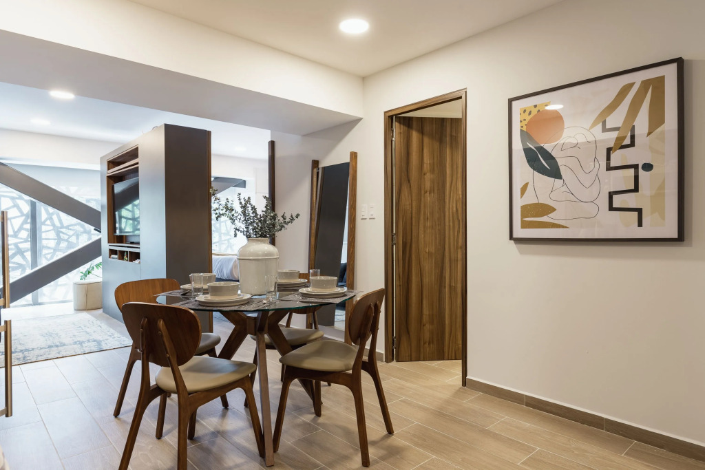 Casai Roma 2 BR Modern Oasis