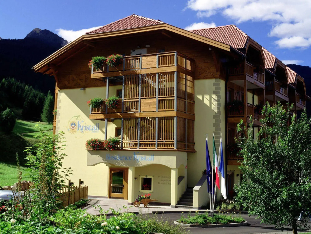 Residence Kristall- Fiemme Holidays
