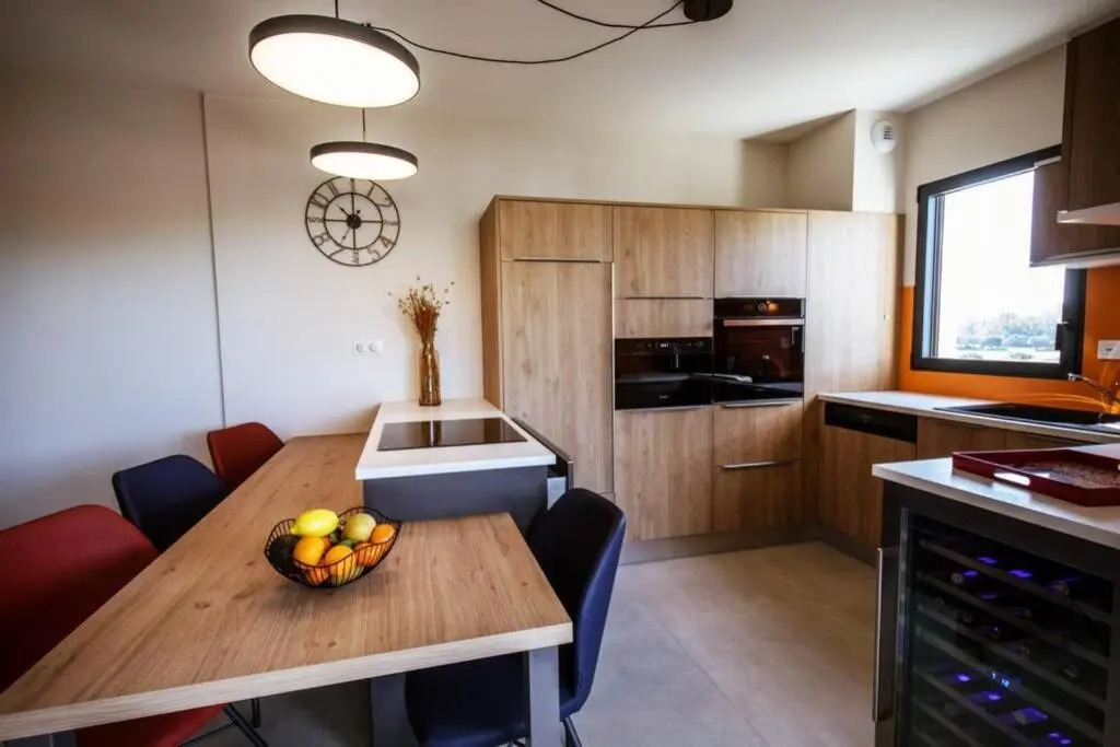 Les 3 baigneuses : Appartement 2 chambres, neuf proche de toutes commodités