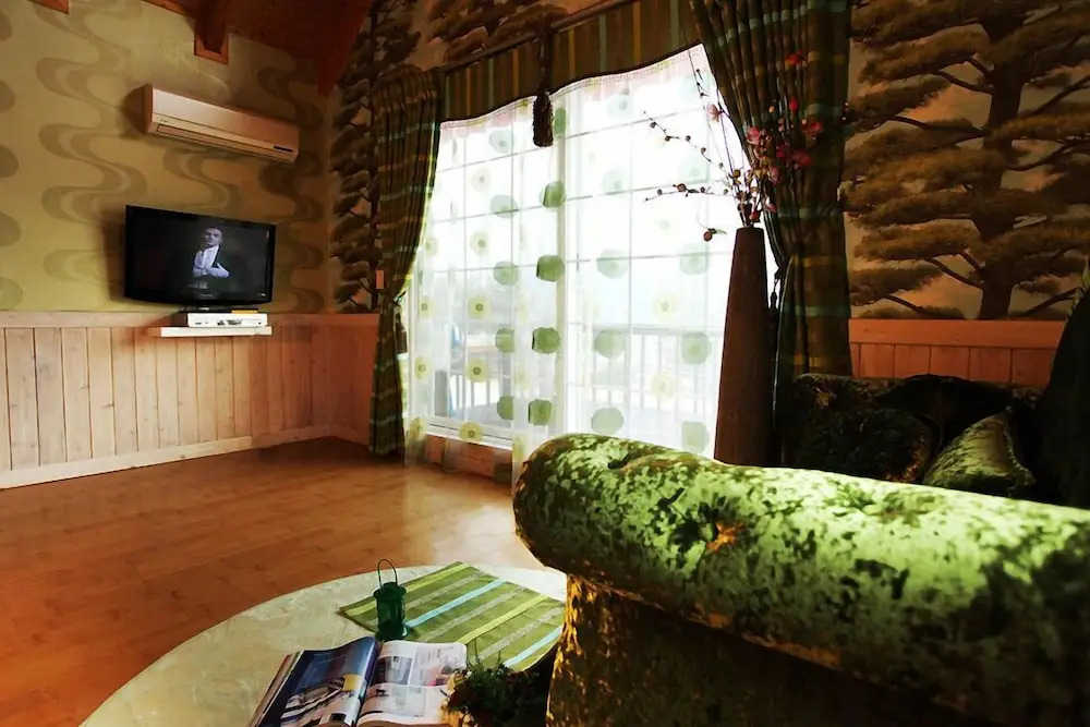 Popcorn House Pension