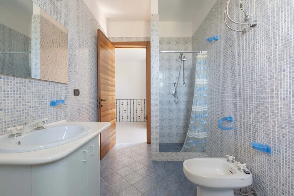 2042 Villa Rossella Blu